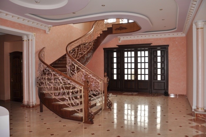 Лестница в Ставрополе, Лестница на второй этаж , купить лестницу , лестница на заказ