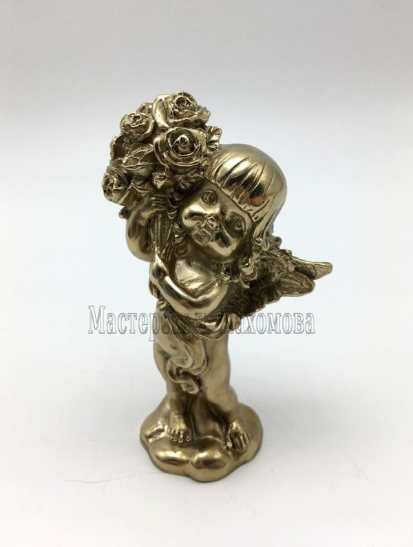 бронзовая статуэтка - Ангелочек с букетом
